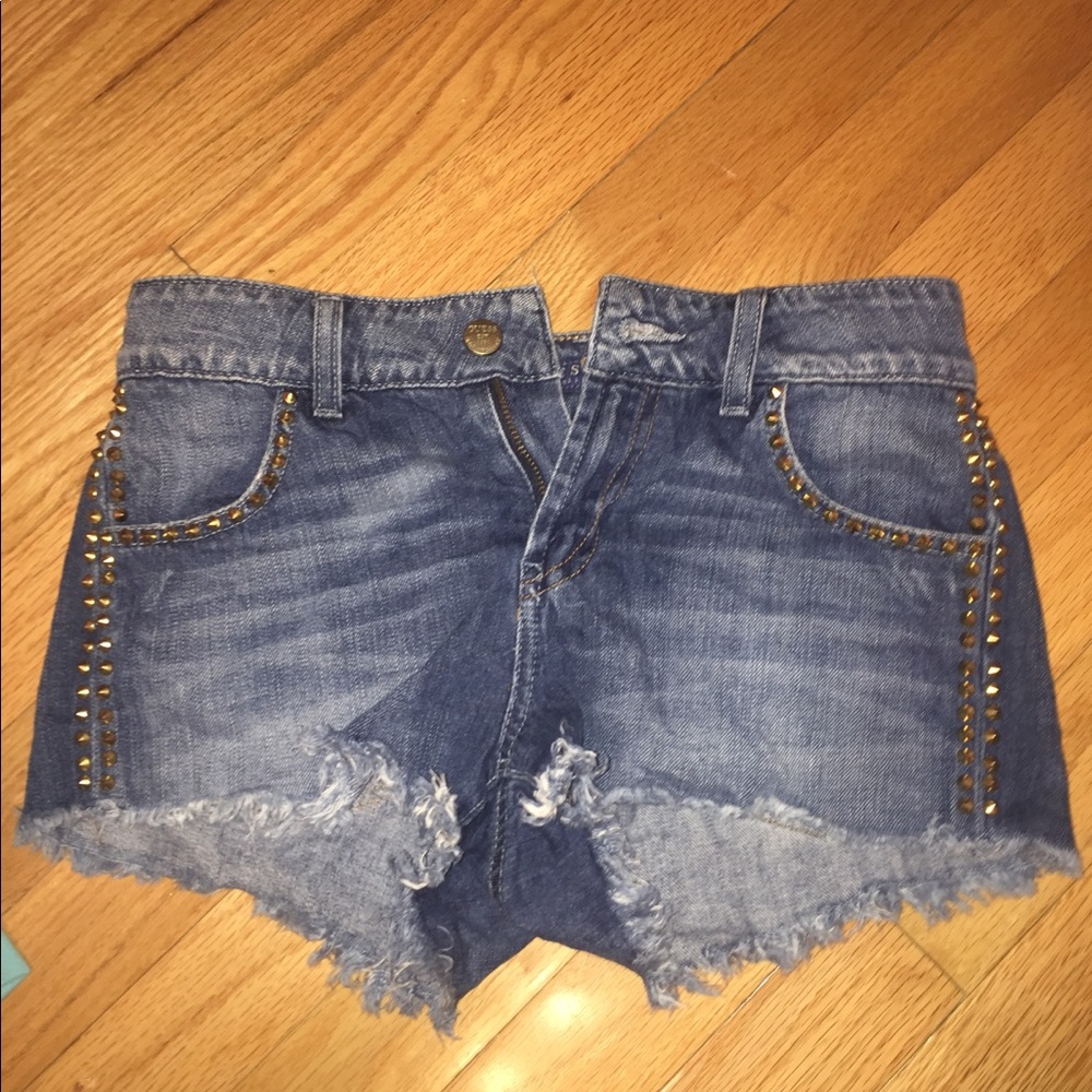 Guess jean shorts with gold decor